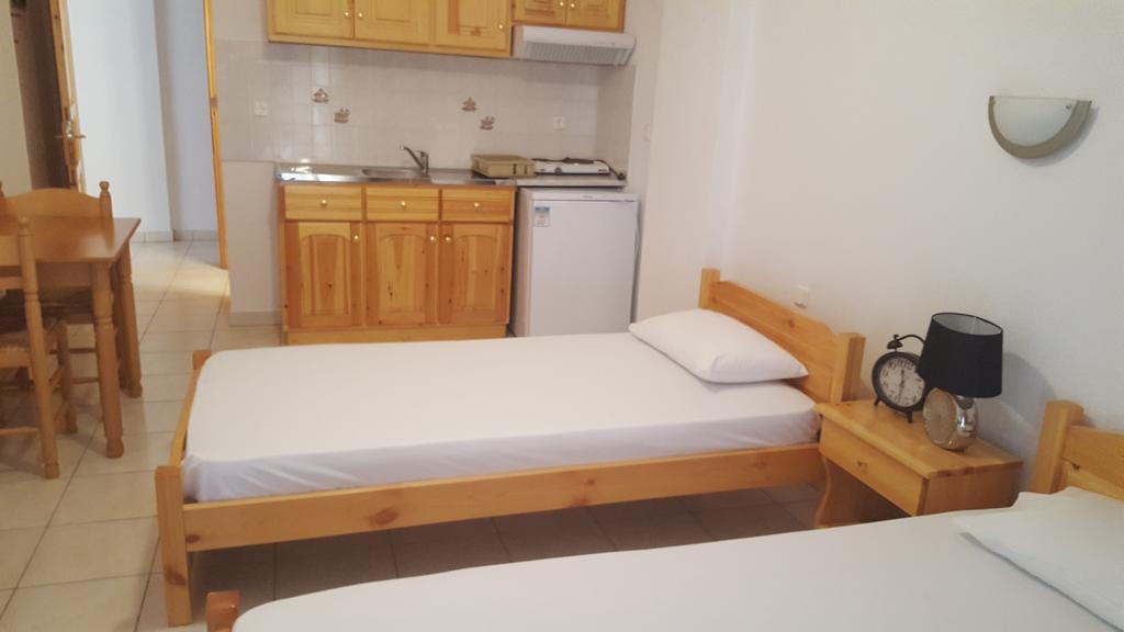 Mantos Rooms 1 Нео Клима Стая снимка